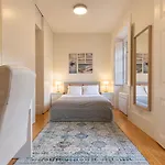 Apartament 2bdr Alcantara Nest By Lovelystay *
