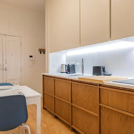 2bdr Alcantara Nest By Lovelystay Daire