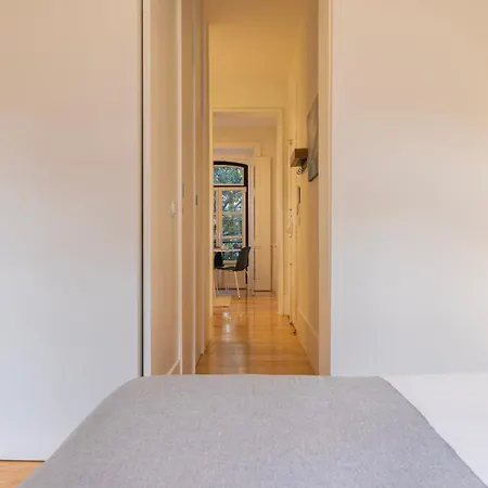 2bdr Alcantara Nest By Lovelystay * Lizbona