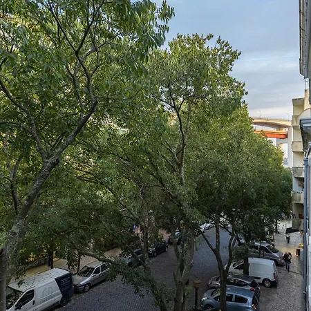 Apartament 2bdr Alcantara Nest By Lovelystay *