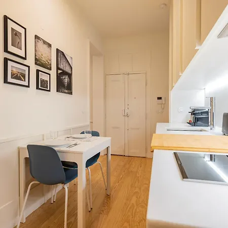 2bdr Alcantara Nest By Lovelystay Lejlighed Lisboa